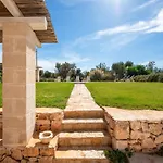 Trullo Giamar With Private Pool In Ostuni فيلة