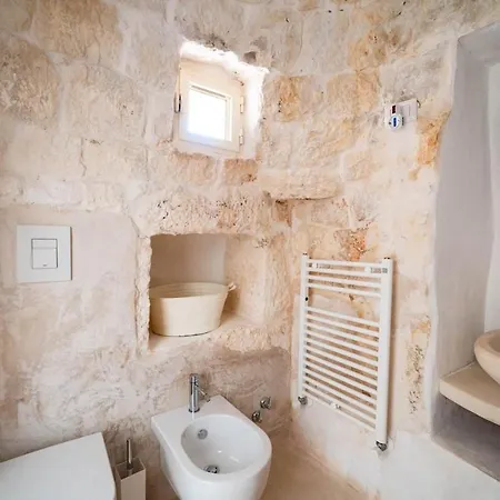 Trullo Giamar With Private Pool In Ostuni