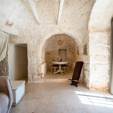 Trullo Giamar With Private Pool In Ostuni