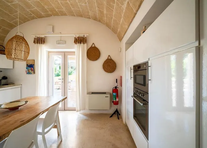 Villa Trullo Giamar With Private Pool In Ostuni Carovigno