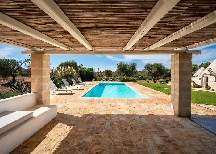 Trullo Giamar With Private Pool In Ostuni Villa